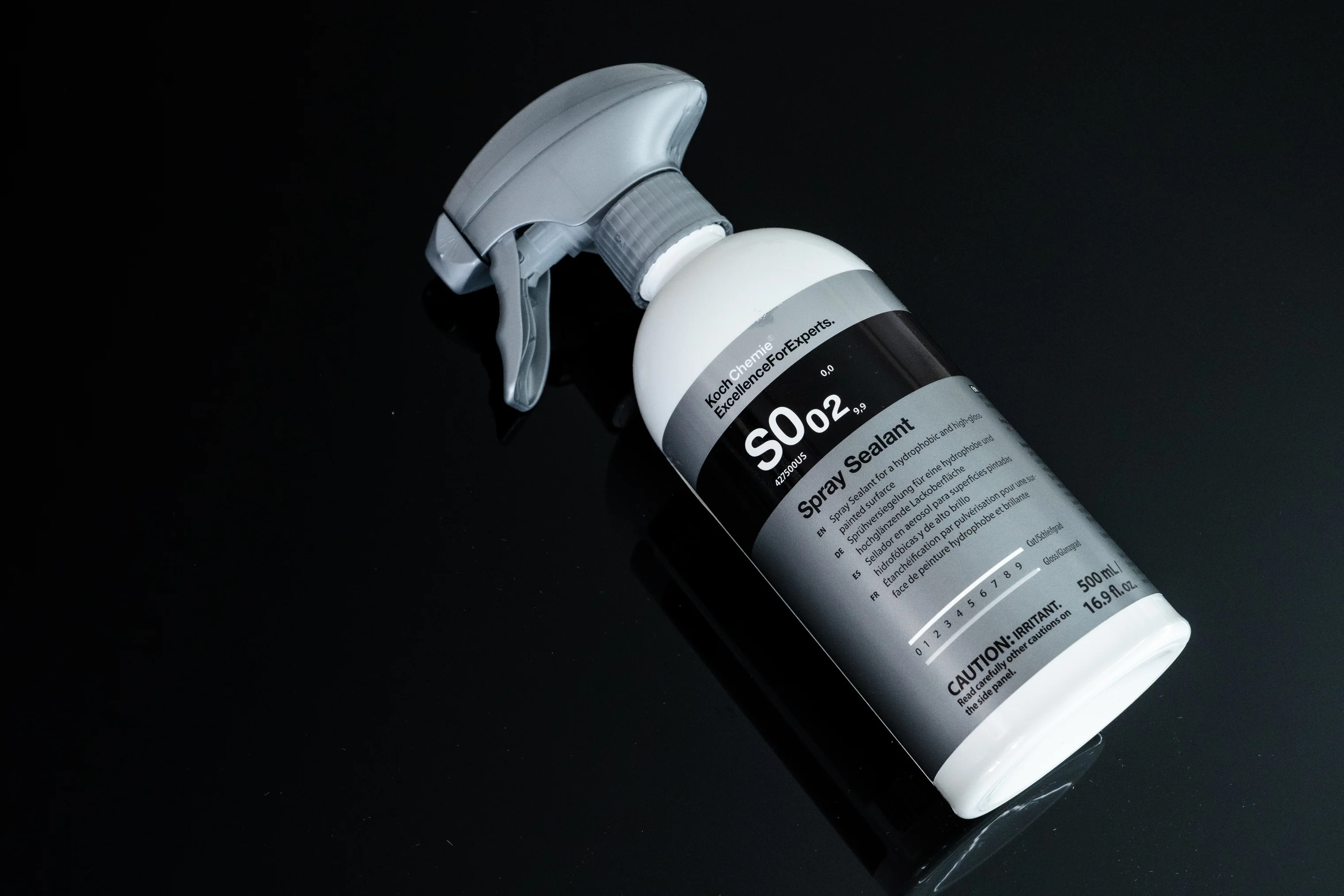 Koch Chemie Spray Sealant S0.02 có thể được sử dụng trực tiếp trên bề mặt xe