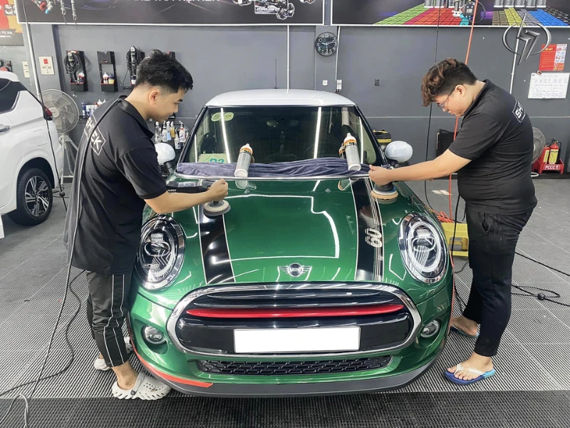 Mở khóa đào tạo detailing tháng 12 tại Shitek Auto Detailing